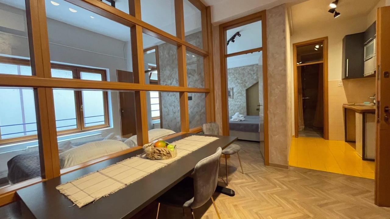 Corso Apartment *